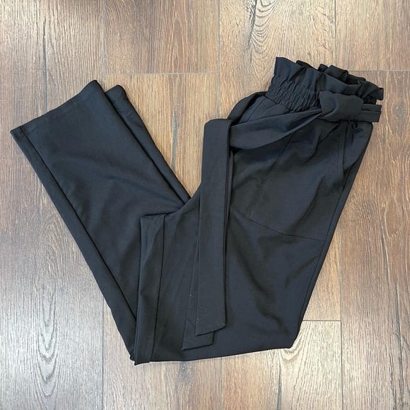 Grace Karin Cropped Paper Bag Waist Pants with Pockets SZ SM - Picture 2 of 6